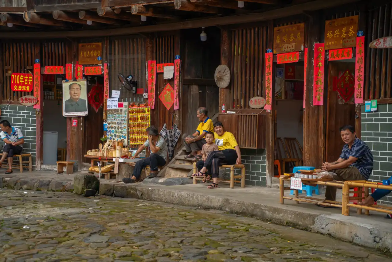重庆粲然餐饮管理有限公司食堂承包服务流程与标准化管理规范